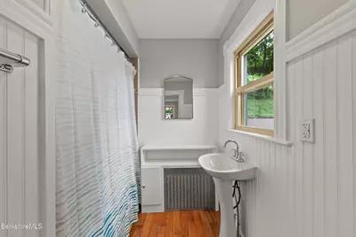 27 Richmond Ln, Adams, MA 01220 - Photo 47