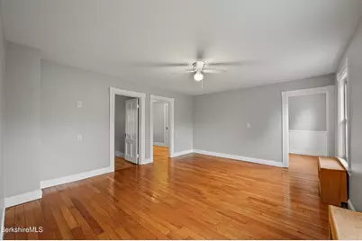 27 Richmond Ln, Adams, MA 01220 - Photo 31