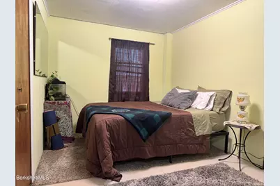 8 Fuller St, North Adams, MA 01247 - Photo 13
