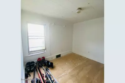 8 Fuller St, North Adams, MA 01247 - Photo 19