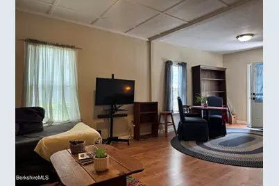 8 Fuller St, North Adams, MA 01247 - Photo 7