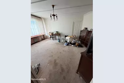 842 Church St, North Adams, MA 01247 - Photo 11