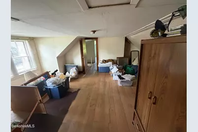 842 Church St, North Adams, MA 01247 - Photo 23