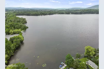 160 Chestnut Rd, Richmond, MA 01254 - Photo 37
