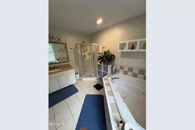369 Housatonic St, Lenox, MA 01240 - Photo 23