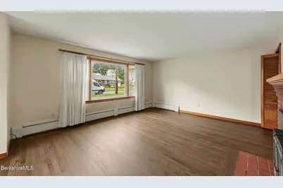 112 Gamwell Ave, Pittsfield, MA 01201 - Photo 19
