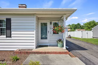 112 Gamwell Ave, Pittsfield, MA 01201 - Photo 3