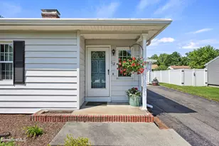 112 Gamwell Ave, Pittsfield, MA 01201 - Photo 3