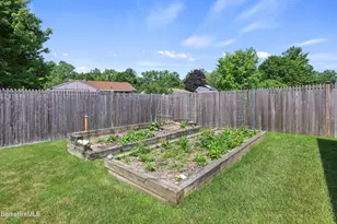 112 Gamwell Ave, Pittsfield, MA 01201 - Photo 9