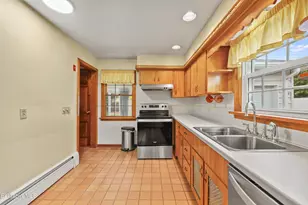 112 Gamwell Ave, Pittsfield, MA 01201 - Photo 21
