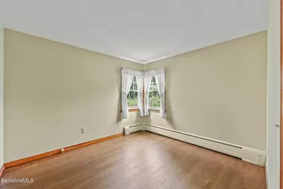 112 Gamwell Ave, Pittsfield, MA 01201 - Photo 35