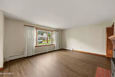 112 Gamwell Ave, Pittsfield, MA 01201 - Photo 15