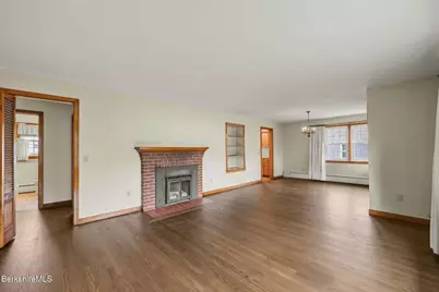 112 Gamwell Ave, Pittsfield, MA 01201 - Photo 17
