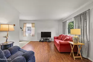 832 East St, Lee, MA 01238 - Photo 3