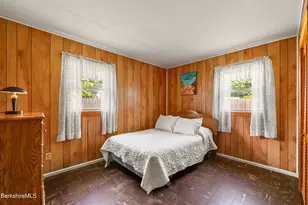 832 East St, Lee, MA 01238 - Photo 21