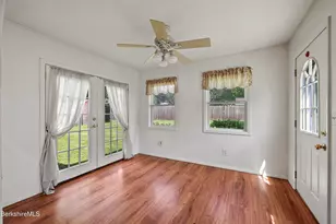 832 East St, Lee, MA 01238 - Photo 5
