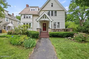 136 Pomeroy Ave, Pittsfield, MA 01201 - Photo 37