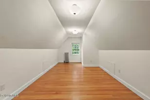 136 Pomeroy Ave, Pittsfield, MA 01201 - Photo 31