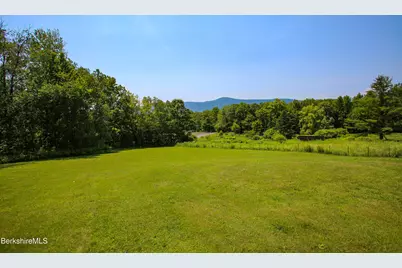 472 & 0 Upper E Hoosac St, Adams, MA 01220 - Photo 29