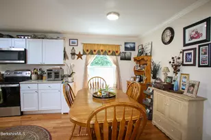 472 & 0 Upper E Hoosac St, Adams, MA 01220 - Photo 9