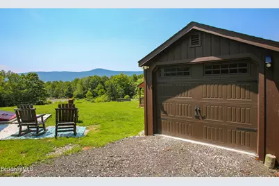 472 & 0 Upper E Hoosac St, Adams, MA 01220 - Photo 21