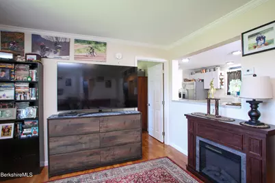 472 & 0 Upper E Hoosac St, Adams, MA 01220 - Photo 13
