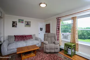 472 & 0 Upper E Hoosac St, Adams, MA 01220 - Photo 11