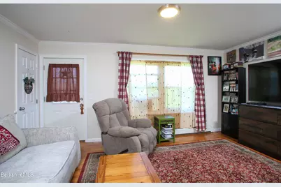 472 & 0 Upper E Hoosac St, Adams, MA 01220 - Photo 11