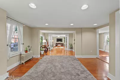 62 Pomeroy Ave, Pittsfield, MA 01201 - Photo 11