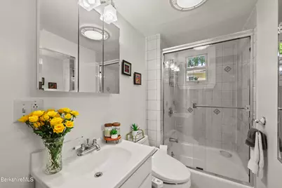 62 Pomeroy Ave, Pittsfield, MA 01201 - Photo 31