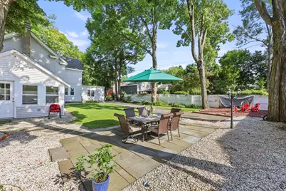 62 Pomeroy Ave, Pittsfield, MA 01201 - Photo 5