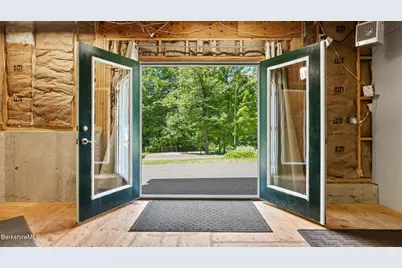 26 Mahkeenac Rd, Stockbridge, MA 01262 - Photo 31