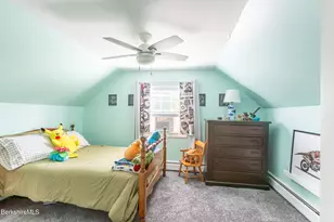 40 Longfellow Ave, Pittsfield, MA 01201 - Photo 21