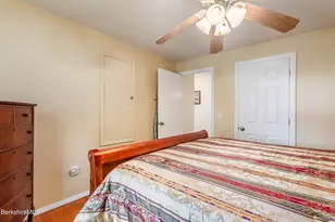 70 Rockland Dr, Pittsfield, MA 01201 - Photo 21