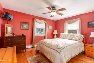 70 Rockland Dr, Pittsfield, MA 01201 - Photo 25