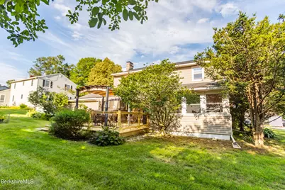 70 Rockland Dr, Pittsfield, MA 01201 - Photo 41