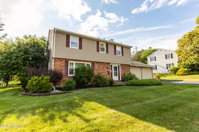 70 Rockland Dr, Pittsfield, MA 01201 - Photo 5