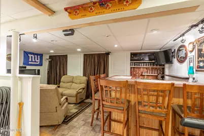 70 Rockland Dr, Pittsfield, MA 01201 - Photo 31