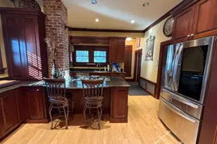 32 Summer St, Adams, MA 01220 - Photo 11