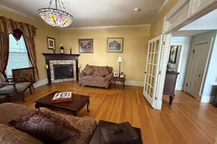 32 Summer St, Adams, MA 01220 - Photo 7