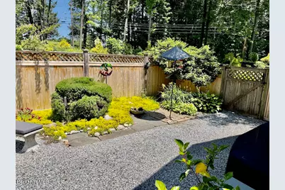 2 Rosebank Dr, Lenox, MA 01240 - Photo 49