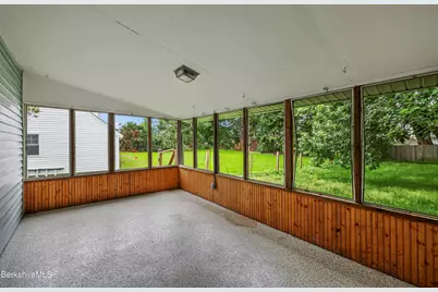 16 Wealthy Ave, Pittsfield, MA 01201 - Photo 23