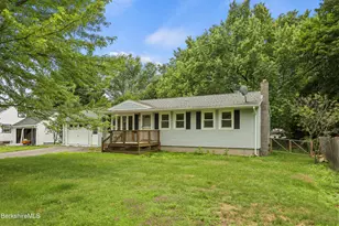 16 Wealthy Ave, Pittsfield, MA 01201 - Photo 3