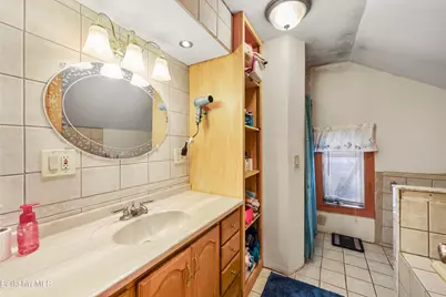 15 Silver St, Lee, MA 01238 - Photo 37