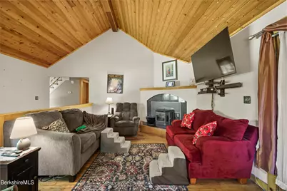 15 Silver St, Lee, MA 01238 - Photo 13