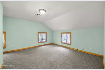 15 Silver St, Lee, MA 01238 - Photo 29