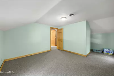 15 Silver St, Lee, MA 01238 - Photo 31
