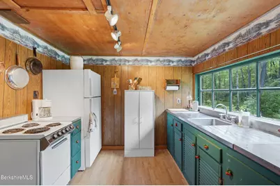68 Curtin Rd, Peru, MA 01235 - Photo 31
