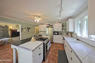 15 Interlaken Cross Rd, Stockbridge, MA 01262 - Photo 13