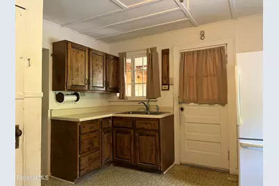 485 Golden Hill Rd, Lee, MA 01238 - Photo 19